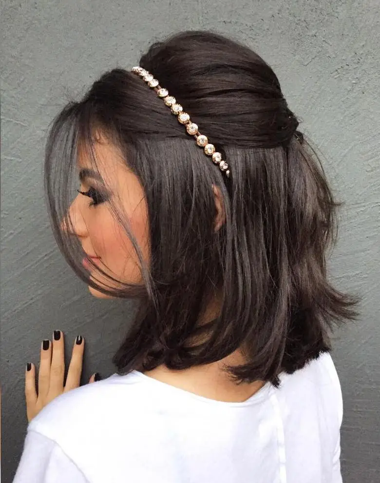 Penteados para cabelo curto solto